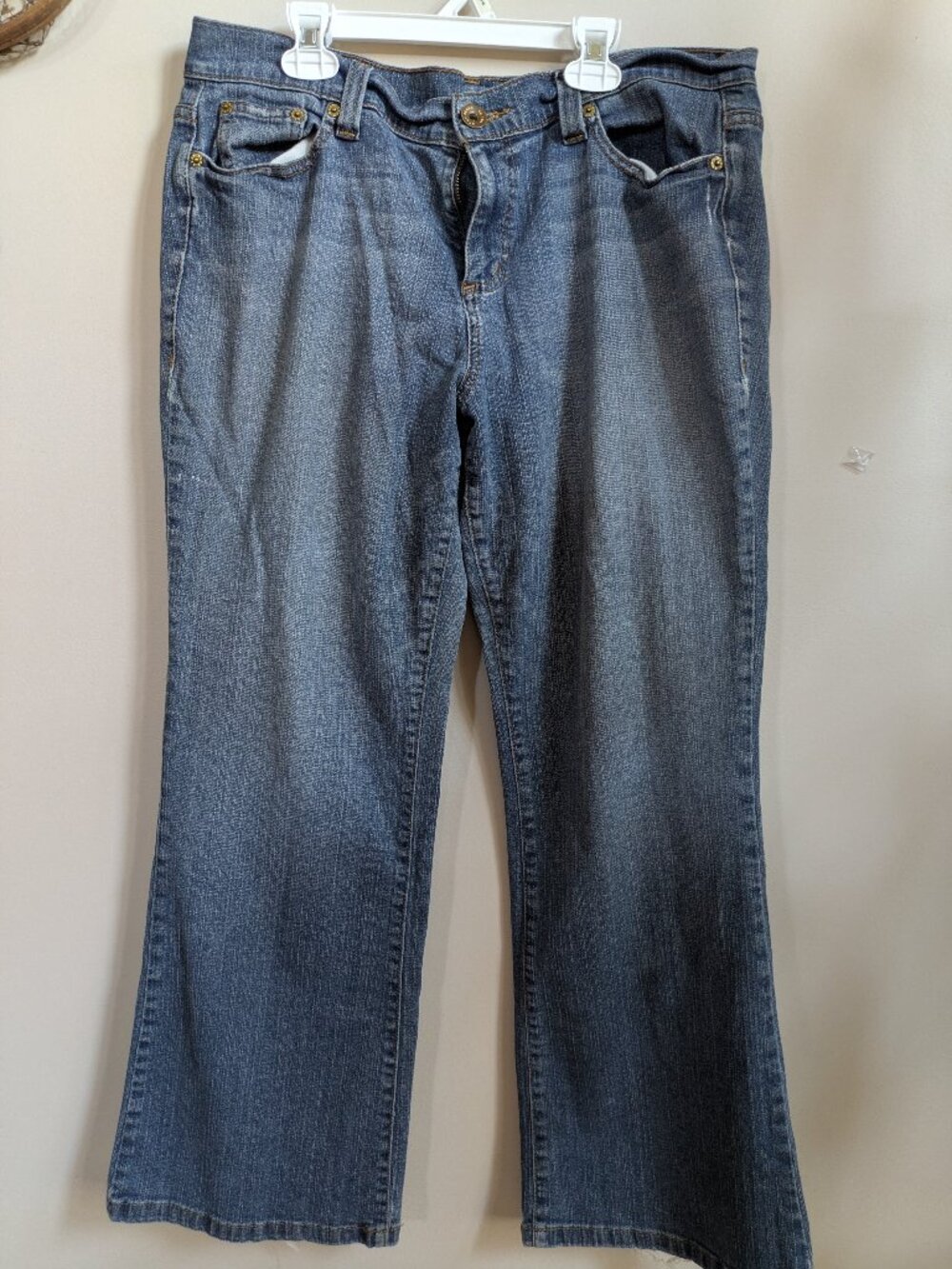 DKNY soho jeans women size 14S bootcut denim #274